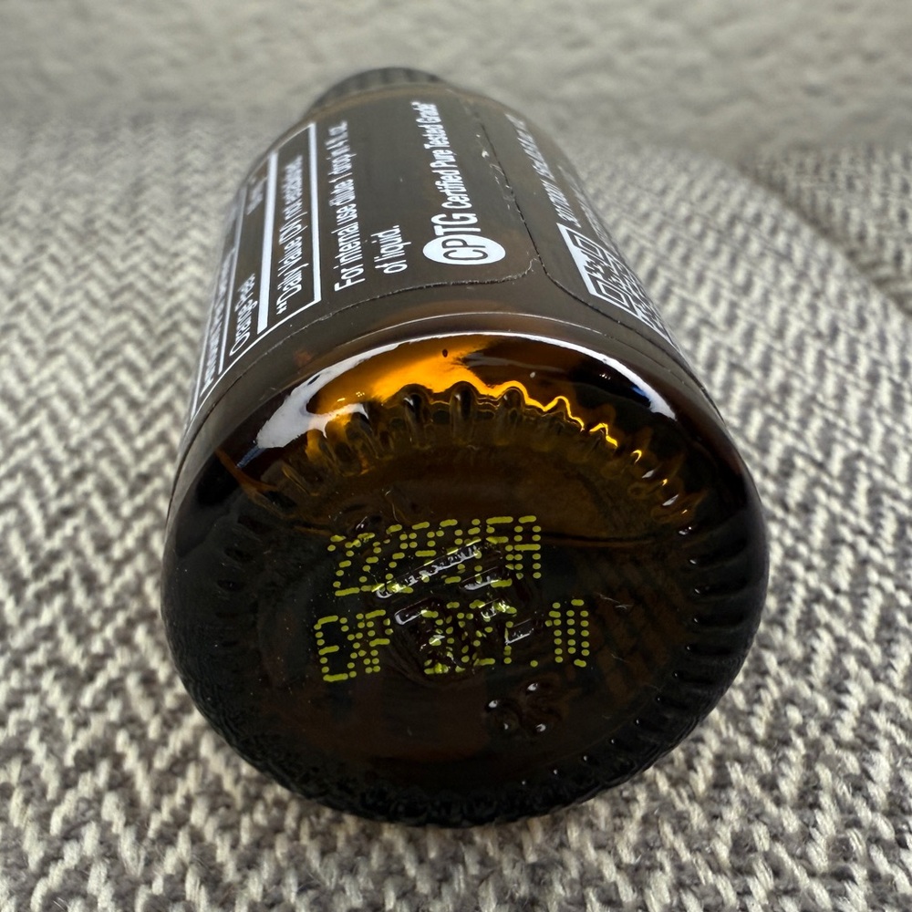 Wild Orange Essential Oil, doTERRA, 15ml - Picture 9 of 11